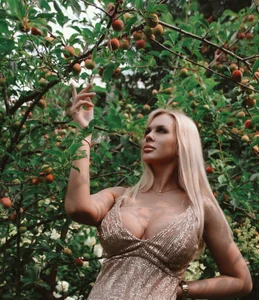 EvaRelusionJ Her magnificence..Miss Eva Pic 2