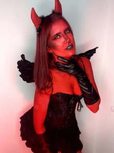 Lana__and__Jana Halloween🎃 Angel and Demon👻 Dominant 🎃 Sub 🎃 Pic 3