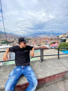 bby_santi sexy зображення