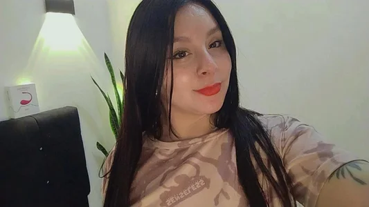 EmaJames25の✨✨✨の 2枚の写真