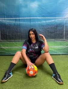 Lunna_boobs You want to play football with me Billede 5