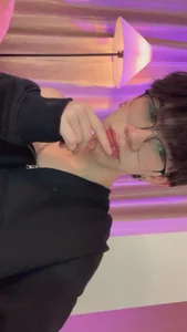 Kim_Adrien 😼🫰 Poză