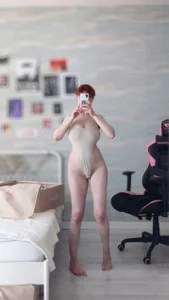 JackiePumpkinPie home girl . fénykép