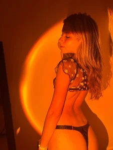 maddie_swift_ Public Immagine  5