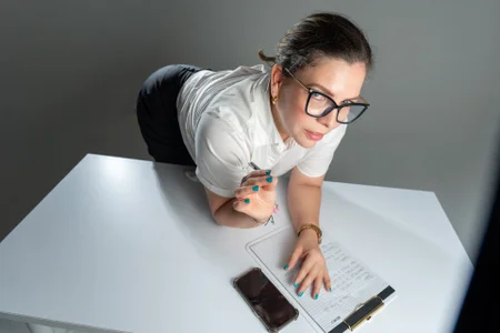 Dominika_Frost Your secretary 📒 Foto 2