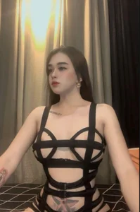 HotMonique09 Public Gambar