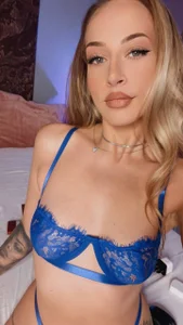 KayleeFlynn Blue lingerie Pic