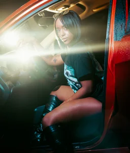 EmilyHaan Raise your imagination Foto 2