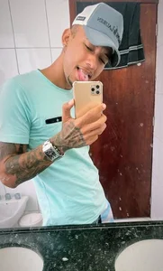 _luccass XXX nøgenfoto 2