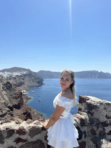 alisa_w Santorini 💙 รูป  2