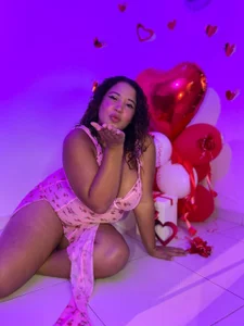 mafe_flor Do you want me to be your gift? Pic 4