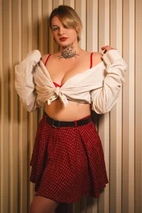 SherriMartinez Push me against the wall Pic 5