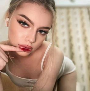 ElletteAle Tasty I Pic 4