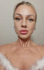 Skinny_Nally Whispers of Desire . fénykép