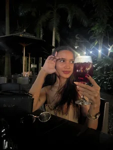 Carohorny4u: Salut! 🍷 ( 4 фото)