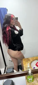 Nicolle_foxy Public Pic 2