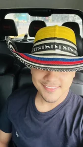 I'm Hizli, it's a pleasure to have you here today 🐺 de hizli_69  Imagens