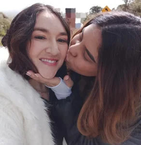 AmbarClarck exploring new landscapes ♥️ Foto