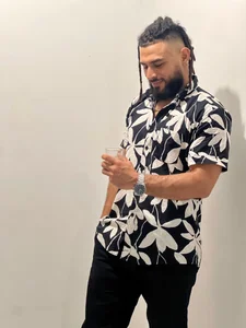 Louis_marley__ A look at me Pic 4