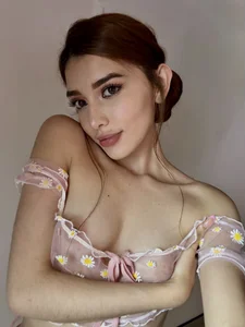 HoneyWeebsss kullanıcısının 🌸 albümü -  fotoğraf