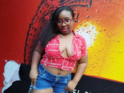 CaseyMoon Happy Pic 6