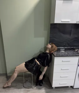 MeviCoral 🥵 Would you fuck on the table? 🥵 사진 5