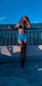 sherry_1 Public Pic 4