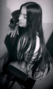 Juliie_collins Public Billede 2