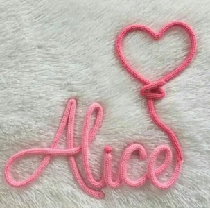 miss_alice0 Public Pic 4