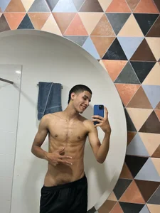 JakeMoxley kullanıcısının J A K E albümü -  2 fotoğraf