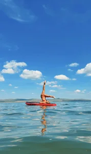 Kelly_Hardy I ride a SUP board Immagine  3