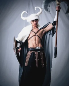 Luke_Howland happy birthday to me 🫶🏼 Foto 4