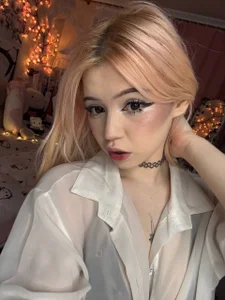 Lunar_Blushのjust meの枚の写真