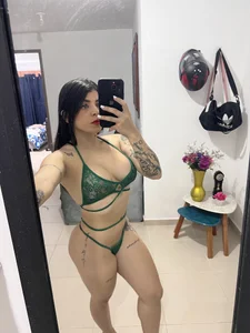 nurbanu_hatem Hot Foto 3