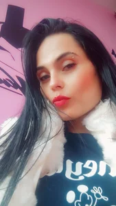 CharlotteCottin 😈🥵💗💦 Immagine  5