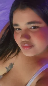 NaomiAsha My face cute Foto 8