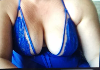 FlirtyFrayaXX Public Pic 3
