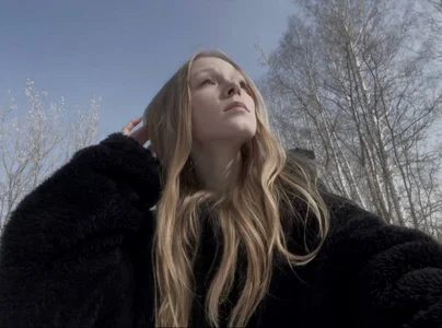 GhisllaineWestler I'm real Pic