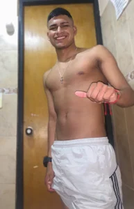 Emiliano_Reyes ❤️ Foto