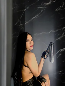 ThaleiaStone your godddess your temple of adoration Pic