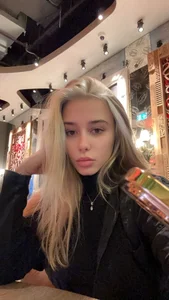 Sneak Peaks Snapchat de nyxcaramel  9 Imagens