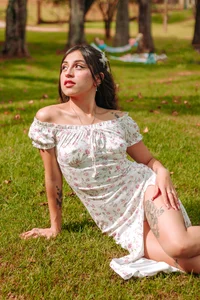 MadyJackson “Watch out… I might just be your favorite distraction 😌🌿” Poză 5