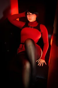 Zdjęcia Gea__ Ada Wong 🔥:  7