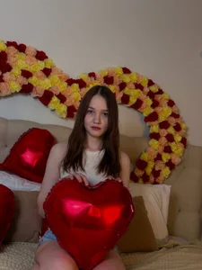 MichelleRoux Happy Valentine's day❤ รูป  3