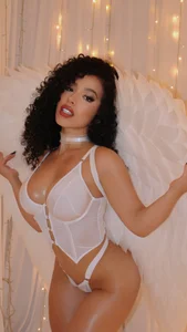 RoseFerrera don't call me angel Foto 3