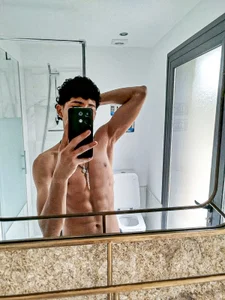 Twink_Dennis kullanıcısının For My Friends 💖 albümü -  4 fotoğraf