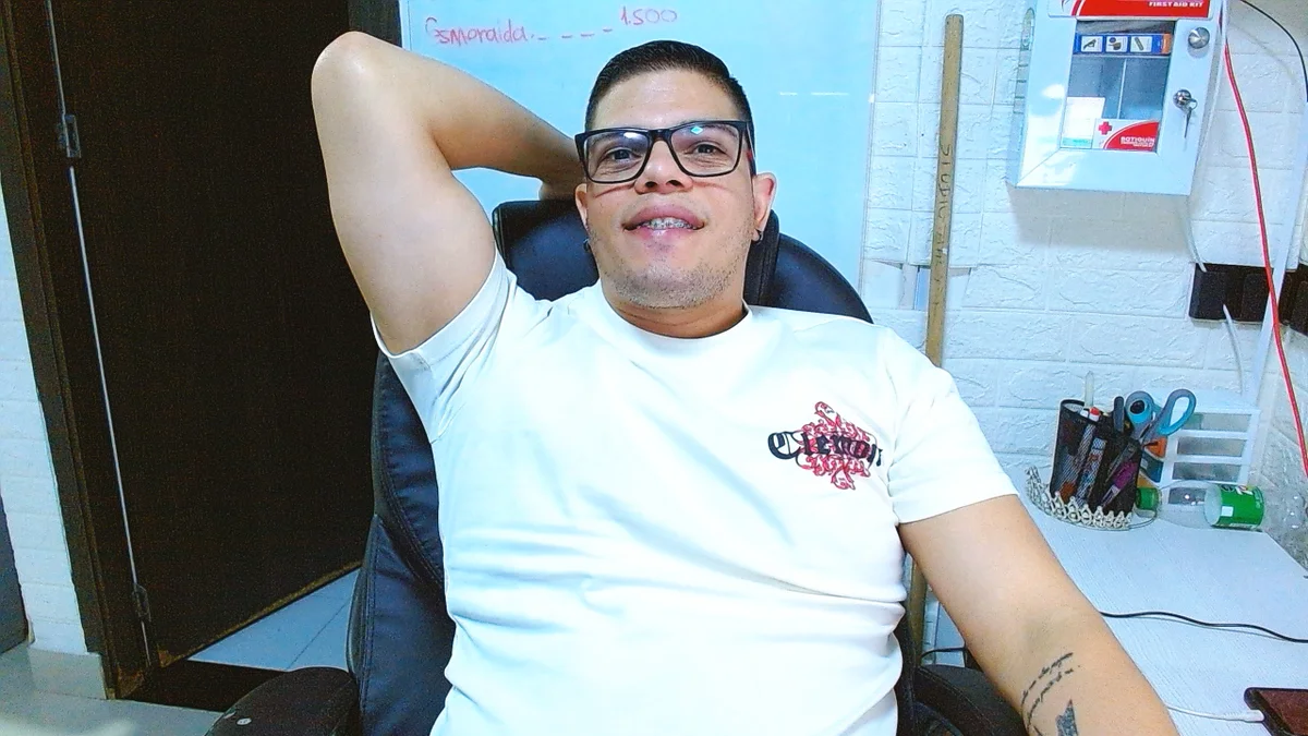 Realjoel01 Набираща популярност снимка 6929