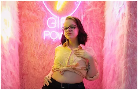 DivaMarisapower girl图片 6