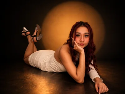 Ariel_princess_ SMALL, PLAYFUL AND HOT ANY😈🥰🤭  снимка
