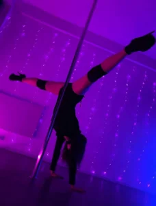 Lietta_ Public Hình 9